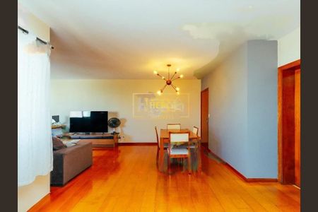 Apartamento para alugar com 207m², 3 quartos e 2 vagas