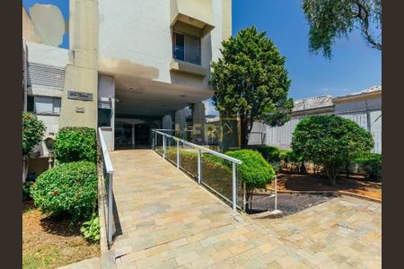 Apartamento para alugar com 207m², 3 quartos e 2 vagas