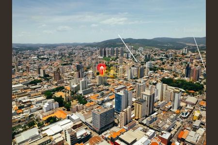 Apartamento para alugar com 207m², 3 quartos e 2 vagas