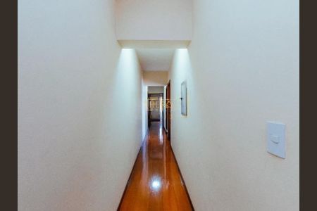 Apartamento para alugar com 207m², 3 quartos e 2 vagas