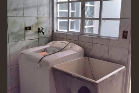 Casa à venda com 2 quartos, 121m² em Ivoturucaia, Jundiaí