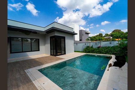 Casa à venda com 325m², 4 quartos e 4 vagas