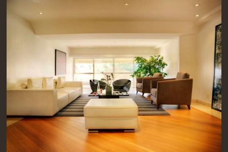 Apartamento à venda com 2 quartos, 300m² em Indianópolis, São Paulo