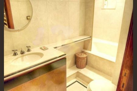 Apartamento à venda com 2 quartos, 300m² em Indianópolis, São Paulo