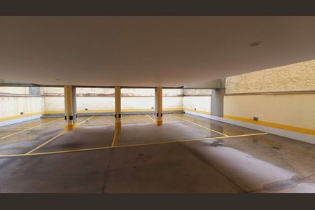 Apartamento à venda com 76m², 1 quarto e sem vaga