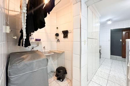 Apartamento à venda com 99m², 2 quartos e 1 vaga Apartamento à venda com 99m², 2 quartos e 1 vagaÁrea de Serviço