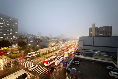 Apartamento à venda com 99m², 2 quartos e 1 vaga Apartamento à venda com 99m², 2 quartos e 1 vagaVista do Quarto 2