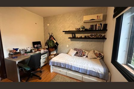 Casa de condomínio para alugar com 458m², 4 quartos e 5 vagas