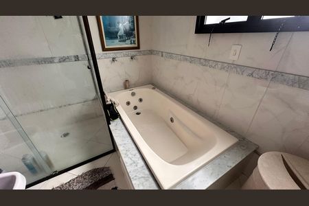 Casa de condomínio para alugar com 458m², 4 quartos e 5 vagas