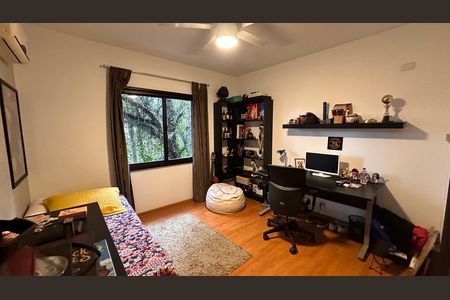 Casa de condomínio para alugar com 458m², 4 quartos e 5 vagas