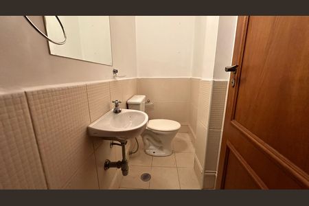 Casa de condomínio para alugar com 458m², 4 quartos e 5 vagas