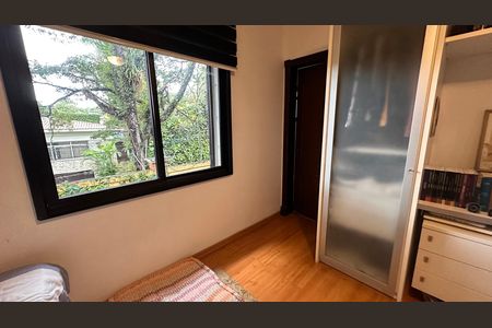 Casa de condomínio para alugar com 458m², 4 quartos e 5 vagas