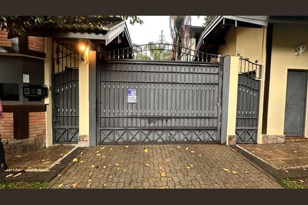 Casa de condomínio para alugar com 458m², 4 quartos e 5 vagas
