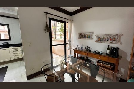 Casa de condomínio para alugar com 458m², 4 quartos e 5 vagas