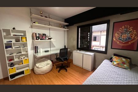 Casa de condomínio para alugar com 458m², 4 quartos e 5 vagas