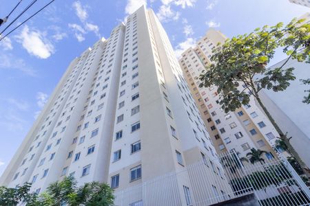 Apartamento à venda com 32m², 2 quartos e sem vaga Apartamento à venda com 32m², 2 quartos e sem vagaFachada