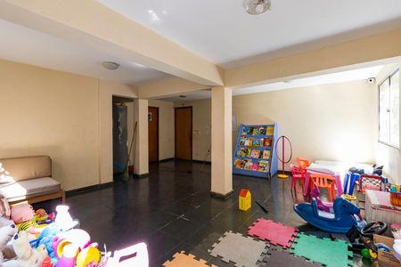 Apartamento para alugar com 70m², 3 quartos e 1 vaga