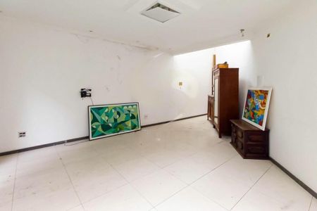 Apartamento à venda com 100m², 2 quartos e sem vaga
