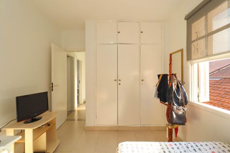 Casa para alugar com 500m², 5 quartos e 2 vagas Casa para alugar com 500m², 5 quartos e 2 vagasQuarto 3