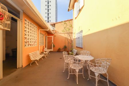 Casa para alugar com 500m², 5 quartos e 2 vagas Casa para alugar com 500m², 5 quartos e 2 vagasQuintal