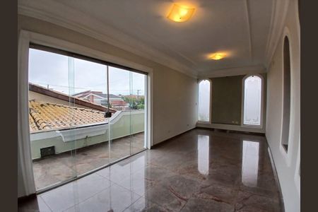 Casa à venda com 367m², 4 quartos e 2 vagasVaranda