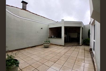 Casa à venda com 367m², 4 quartos e 2 vagasÁrea externa