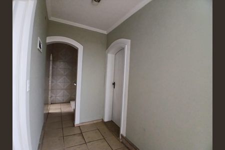 Corredor de casa para alugar com 4 quartos, 367m² em Jardim Sao Caetano, São Caetano do Sul