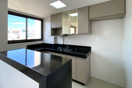 Apartamento à venda com 130m², 2 quartos e 3 vagas