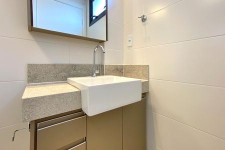 Apartamento à venda com 130m², 2 quartos e 3 vagas