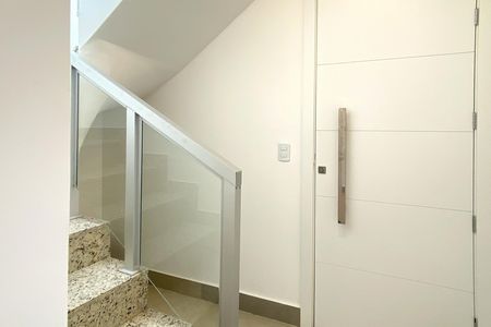 Apartamento à venda com 130m², 2 quartos e 3 vagas