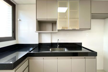 Apartamento à venda com 130m², 2 quartos e 3 vagas