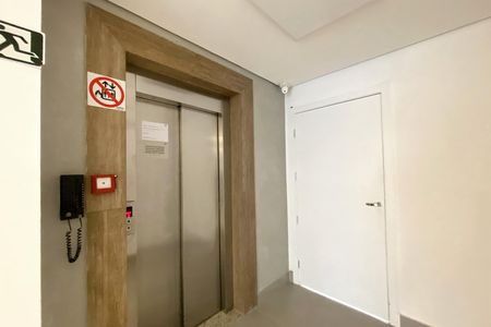 Apartamento à venda com 130m², 2 quartos e 3 vagas