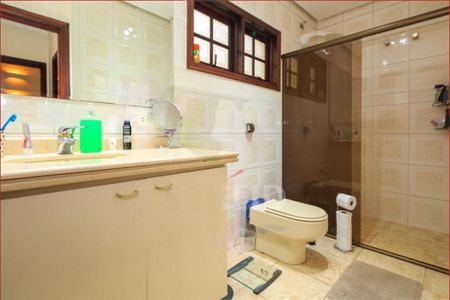 Casa à venda com 4 quartos, 279m² em Jardim Marajoara, São Paulo