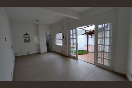 Casa à venda com 3 quartos, 270m² em Jardim Novo Mundo, São Paulo