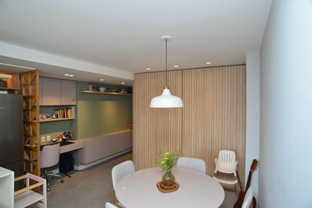 Apartamento à venda com 65m², 2 quartos e 1 vaga Apartamento à venda com 65m², 2 quartos e 1 vagaSala