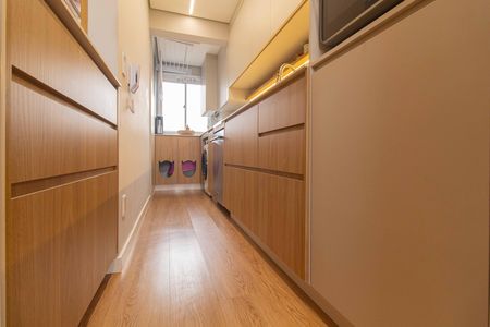 Cozinha de apartamento à venda com 2 quartos, 65m² em Mirandópolis, São Paulo