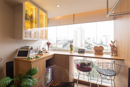 Sala de apartamento à venda com 2 quartos, 65m² em Mirandópolis, São Paulo