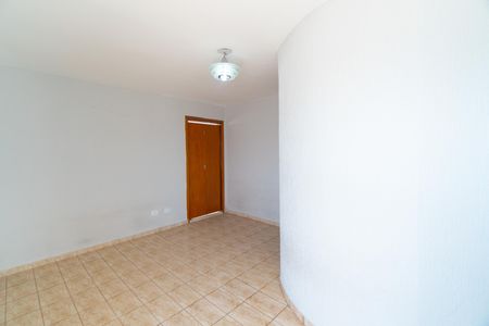Apartamento para alugar com 90m², 3 quartos e 1 vaga Apartamento para alugar com 90m², 3 quartos e 1 vagaSuite