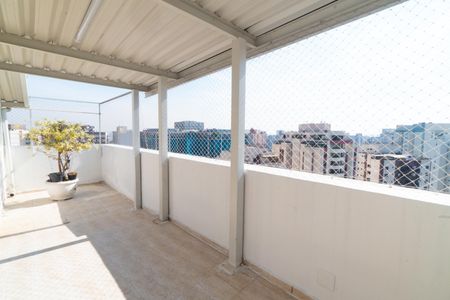 Apartamento para alugar com 90m², 3 quartos e 1 vaga Apartamento para alugar com 90m², 3 quartos e 1 vagaLavanderia