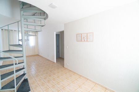 Sala de apartamento para alugar com 3 quartos, 90m² em Vila Guarani, São Paulo