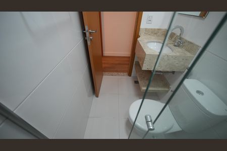 Apartamento para alugar com 63m², 2 quartos e 2 vagasBanheiro Social