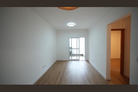Sala de apartamento para alugar com 2 quartos, 63m² em Campestre, Santo André
