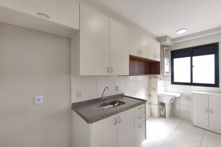 Cozinha de apartamento para alugar com 2 quartos, 42m² em Jardim Ibirapuera, Campinas