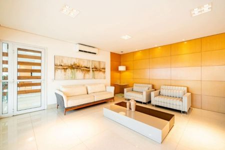 Apartamento à venda com 212m², 3 quartos e 3 vagas Apartamento à venda com 212m², 3 quartos e 3 vagasFoto 02