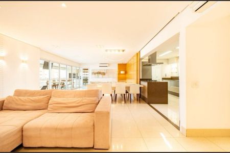 Apartamento à venda com 212m², 3 quartos e 3 vagas Apartamento à venda com 212m², 3 quartos e 3 vagasFoto 09