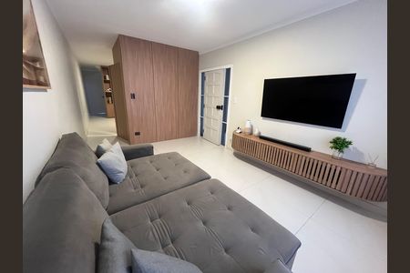 Sala de casa à venda com 3 quartos, 250m² em Parada Inglesa, São Paulo