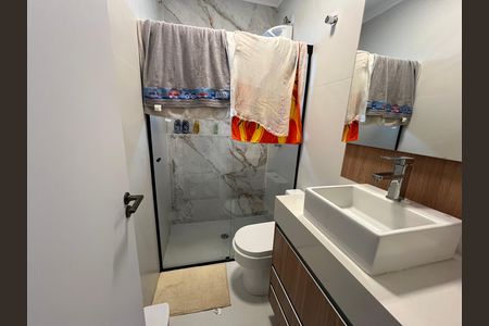 Casa à venda com 210m², 3 quartos e 5 vagas Casa à venda com 210m², 3 quartos e 5 vagasBanheiro