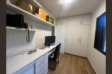 Casa à venda com 210m², 3 quartos e 5 vagas Casa à venda com 210m², 3 quartos e 5 vagasQuarto 1