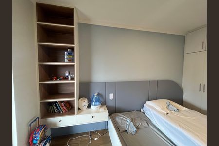 Casa à venda com 210m², 3 quartos e 5 vagas Casa à venda com 210m², 3 quartos e 5 vagasQuarto 2