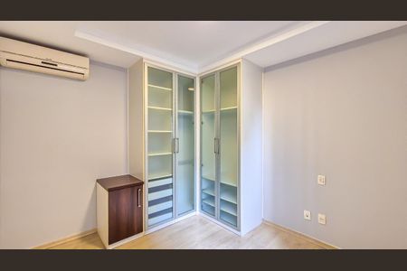 Apartamento à venda com 177m², 4 quartos e 3 vagas Apartamento à venda com 177m², 4 quartos e 3 vagasFoto 24